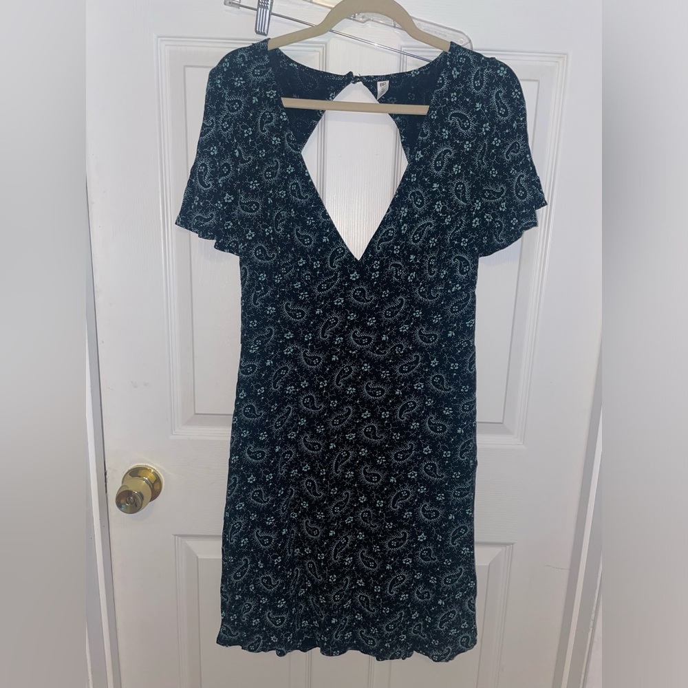 NWT BP PRINT CUTOUT DRESS - Picture 4 of 9